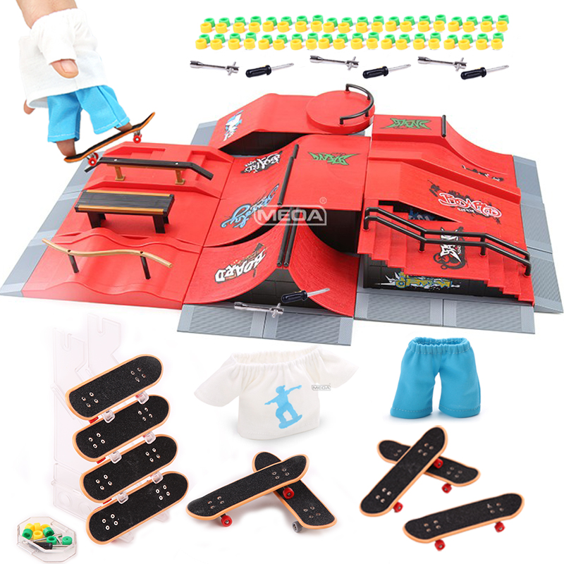 Tech Deck Accessories - Finger Skatepark 10-в-1 набор профессиональных технических